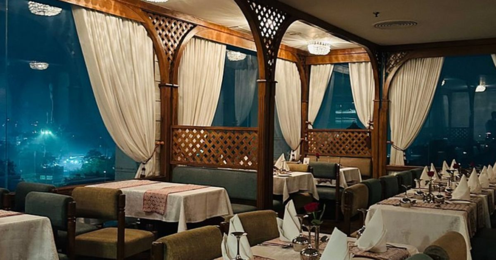 Falaknuma - Best Romantic Restaurant