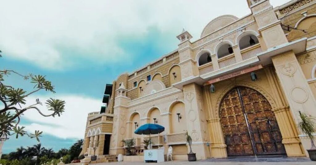 rajkot-heritage-khirasara-palace